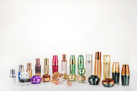 Why Choose Acrylic for Your Cosmetic Packaging? A Manufacturer’s Perspective on 5 Key Benefits